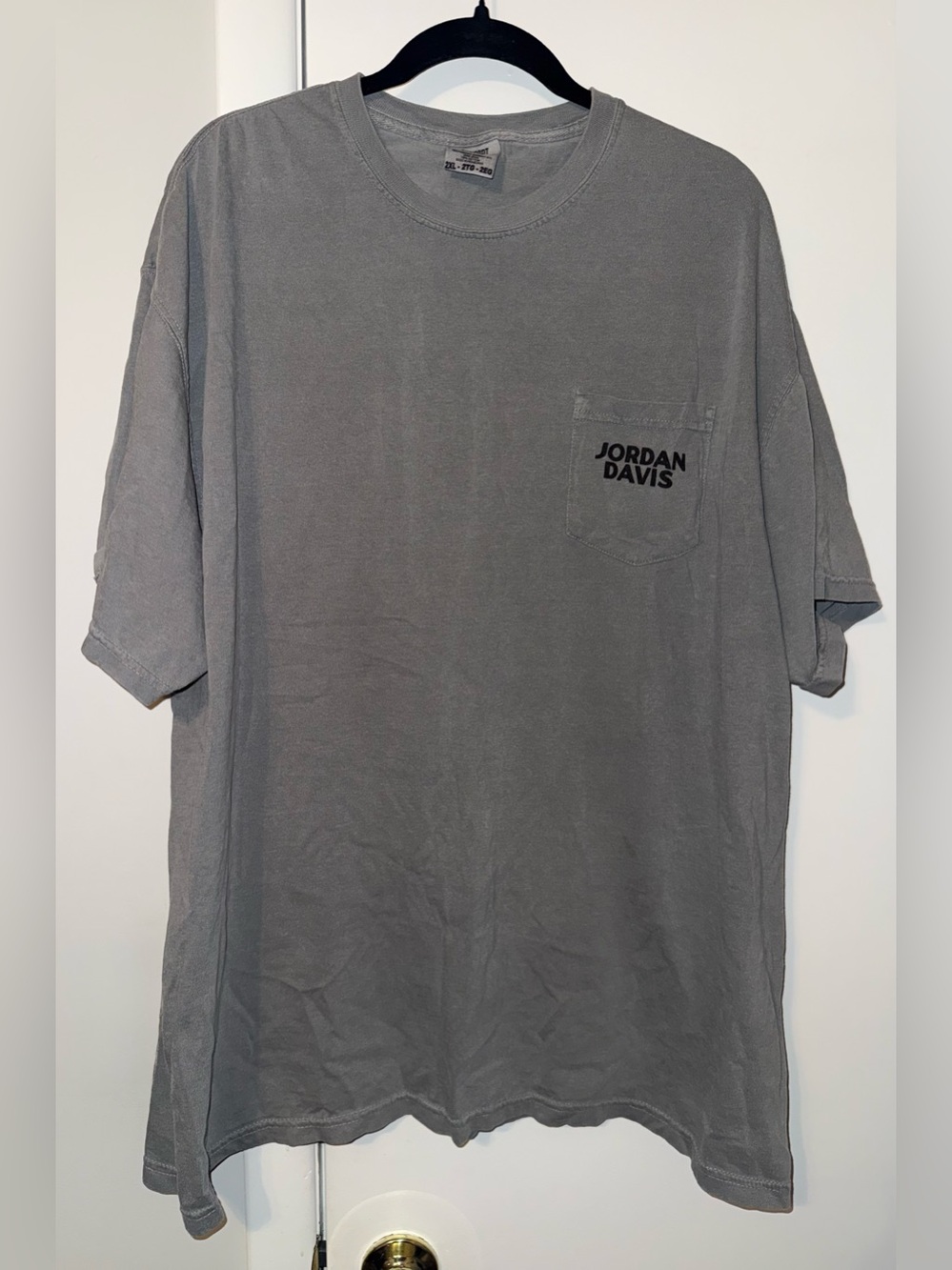 Jordan Davis Concert Gray Short-Sleeve Pocket Tee  “Buy Dirt” Unisex
